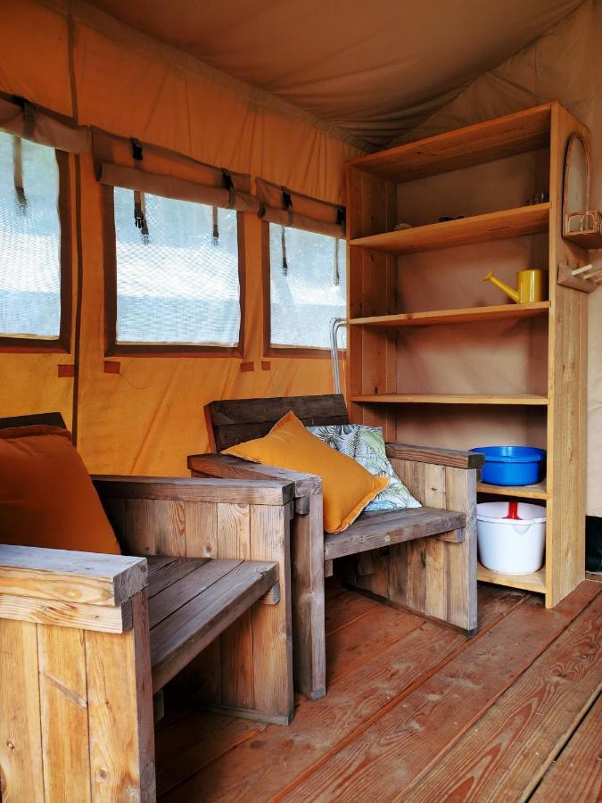 Vakantiepark De Bergen Wanroij - Safaritent 외부 사진