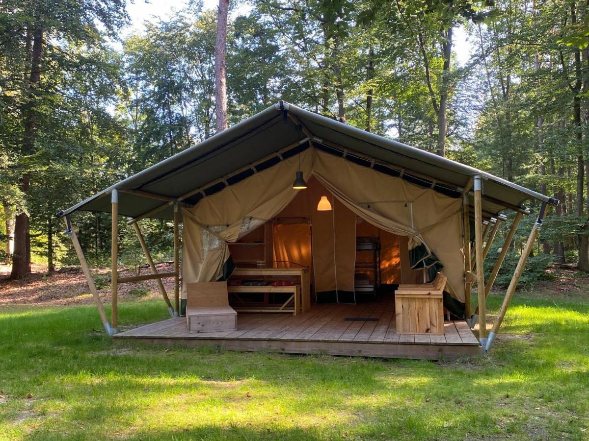 Vakantiepark De Bergen Wanroij - Safaritent 외부 사진